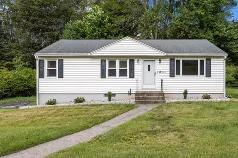 1325 Avon Blvd, Cheshire, CT 06410