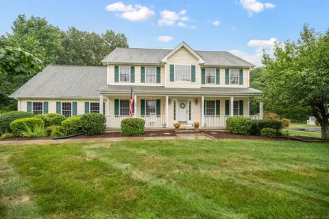 9 Michelle Ln, Windsor, CT 06095