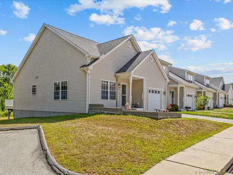 28 Cross Creek Rd #28, Plainfield, CT 06374