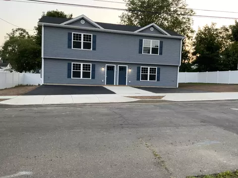 96 Collis St, West Haven, CT 06516
