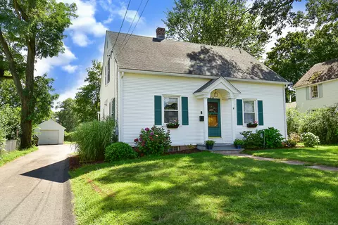 70 Mather St, Manchester, CT 06042