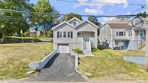 2 Leuvine St #1, Norwalk, CT 06850