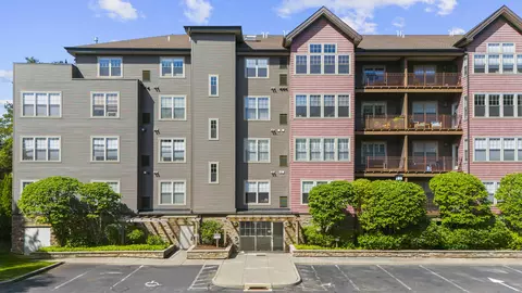 100 Richards Ave #205, Norwalk, CT 06854
