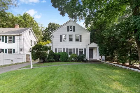 223 Middlesex Rd, Darien, CT 06820