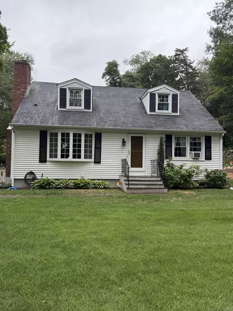 160 Wire Mill Rd, Stamford, CT 06903