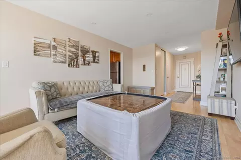 54 W North St #505, Stamford, CT 06902