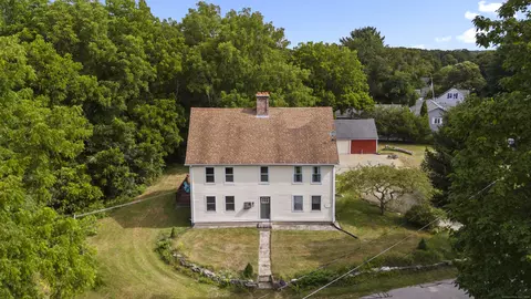 4 Club House Rd, Lisbon, CT 06351