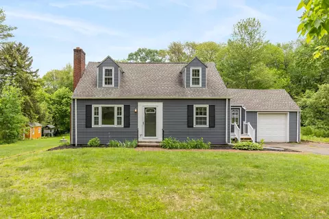 823 Mott Hill Rd, Glastonbury, CT 06073