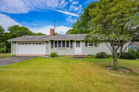 31 Westfield Ter, Middletown, CT 06457
