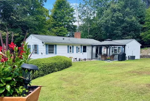 293 Willimantic Rd, Chaplin, CT 06235