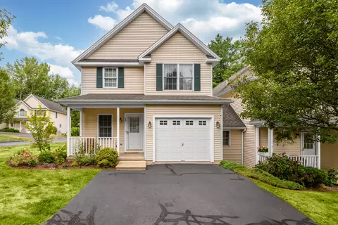 35 Copper Beech Ln #35, Portland, CT 06480
