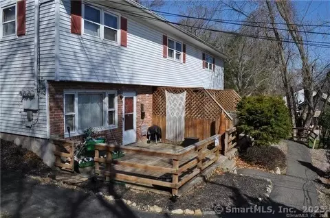 93 Whitewood Rd, Waterbury, CT 06708