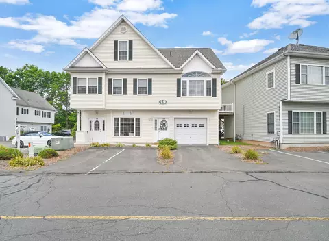 19 Pasco Dr #B, East Windsor, CT 06088