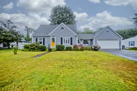 67 Sword Ave, Enfield, CT 06082