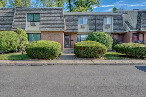 310 High Path Rd #310, Windsor, CT 06095