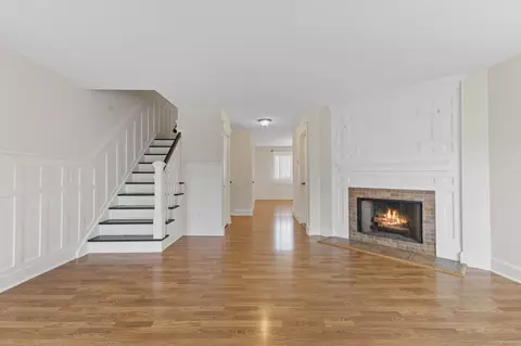 27 Crows Nest Ln #7E, Danbury, CT 06810
