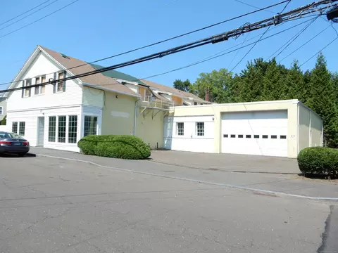 21 Northfield St, Greenwich, CT 06830