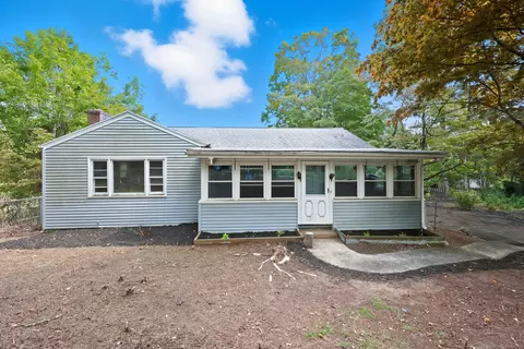 57 Soundview Ave, Shelton, CT 06484