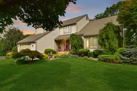 3 Ketchbrook Ln, Ellington, CT 06029