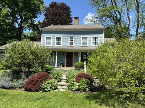 40 Valley Rd, Lakeville, CT 06039
