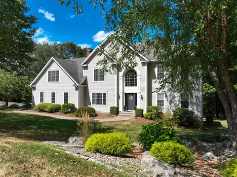 42 Smith Farm Rd, Amston, CT 06231