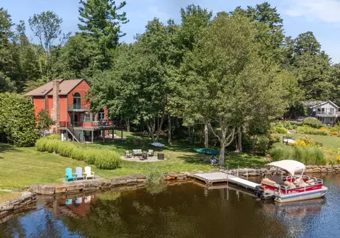 28 Lake View Dr, Woodstock, CT 06281