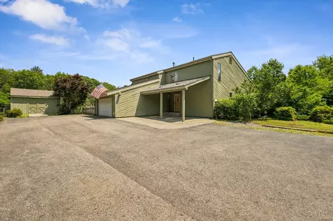 80 Tuckie Rd, Windham, CT 06280