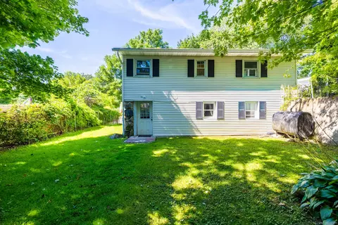 4 Sobel Ln, New Fairfield, CT 06812
