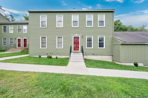 1 Riverview Dr #F, East Windsor, CT 06088