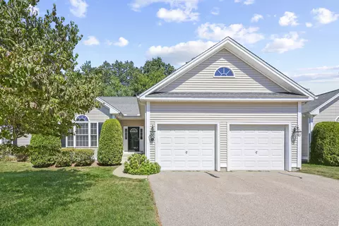 11 Village Ct #11, Colchester, CT 06415