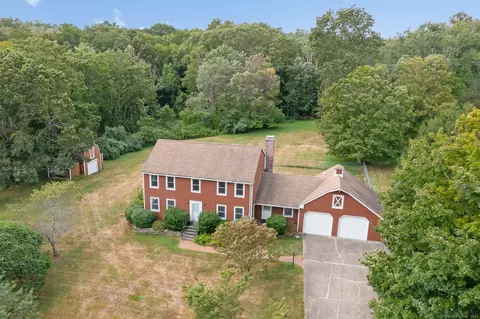 24 Congress Dr, Amston, CT 06231