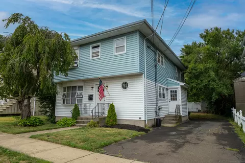 104 Terrace St, New Haven, CT 06512