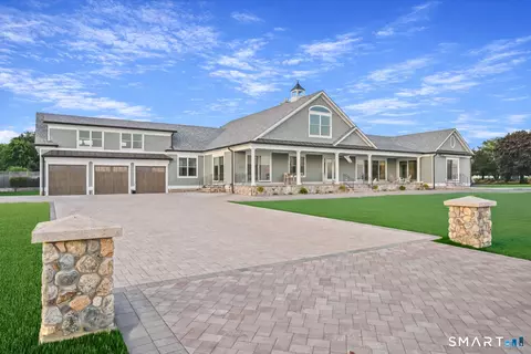 464 Park Blvd, Stratford, CT 06615