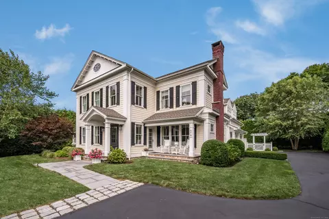 86 E Wharf Rd # B, Madison, CT 06443