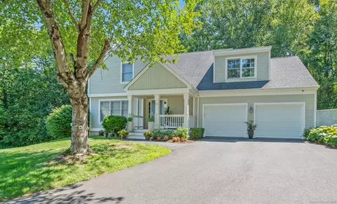 23 Caveson Ct #23, Middlebury, CT 06762