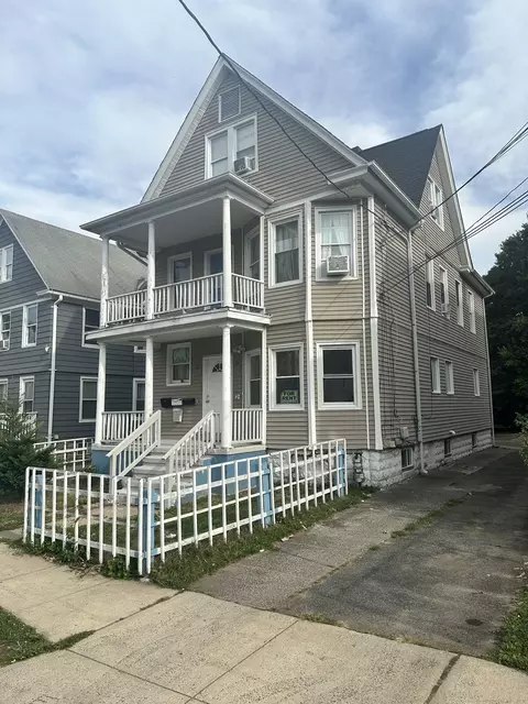 22 Bristol St, West Haven, CT 06516