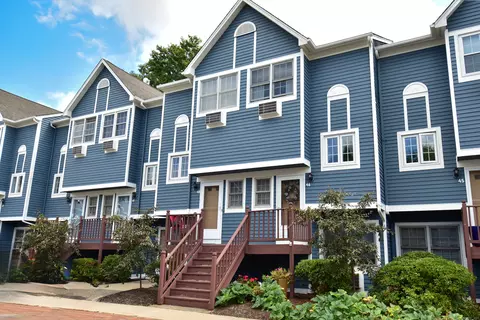 50 Pierce St #46, Plainville, CT 06062