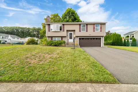 120 Claire St, Bristol, CT 06010