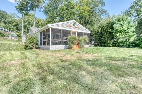 213 Lakeview Dr, Colchester, CT 06415