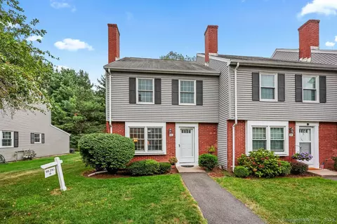 6 Barrington Dr #A, Wethersfield, CT 06109
