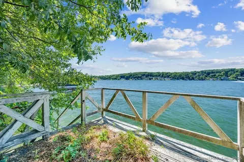 90 Forty Acre Mountain Rd, Danbury, CT 06811