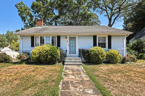 646 Freeman Ave, Stratford, CT 06614