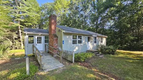 10 Laurel Ln, Stafford Springs, CT 06076