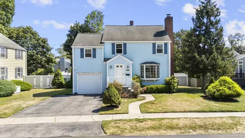 51 Blamey Cir, Stratford, CT 06614