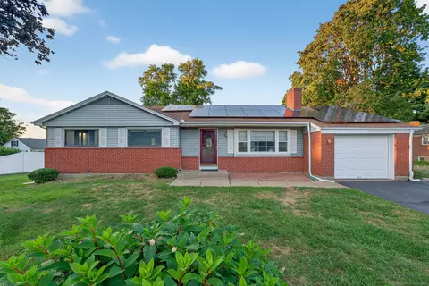 4 John Pl, Portland, CT 06480