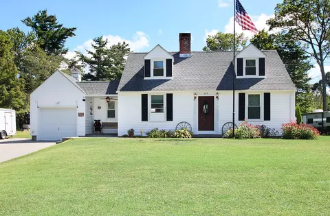 212 Spencer Hill Rd, Winchester, CT 06098