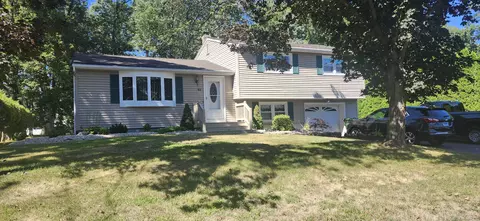 61 Winter Park Rd, Southington, CT 06489