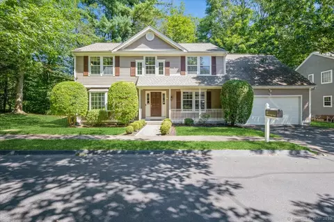 4 Twin Ledge Rd #4, Norwalk, CT 06854