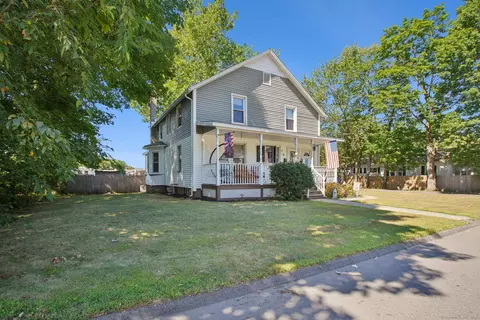 11 Norton Pl, Plainville, CT 06062