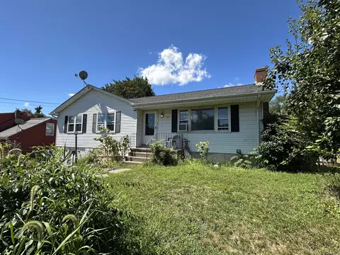 23 Tuccitto Rd, Portland, CT 06480
